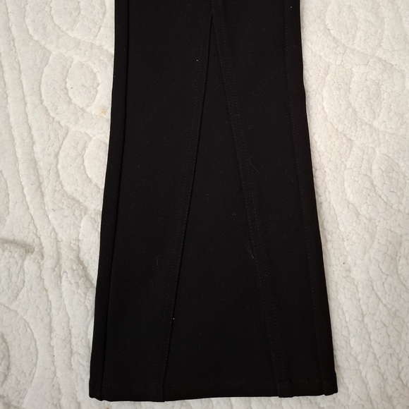 Paige Womens Zipper Fly High Rise   Black  Crop Flare Leg Size 26 - Picture 3 of 10